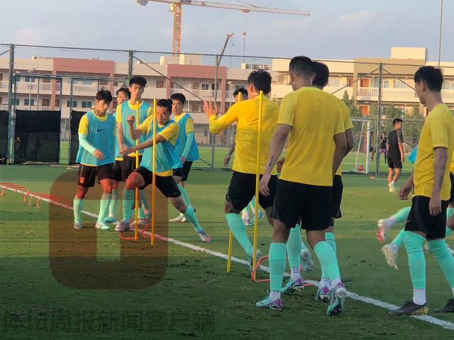 7m体育官网-国足逐渐摆脱连败阴霾 今日热身阿联酋当地球队