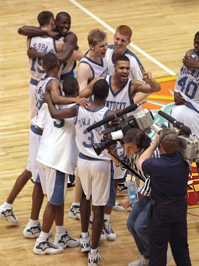 7m体育官网-每日老鞋致青春，25年前穿Converse球员回顾|匡威(Converse)_新浪体育_新浪新闻