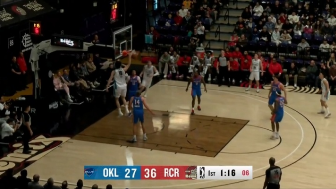 G联赛：杨瀚森14+17+2+2帽创篮板新高 率混音大胜双杀蓝队