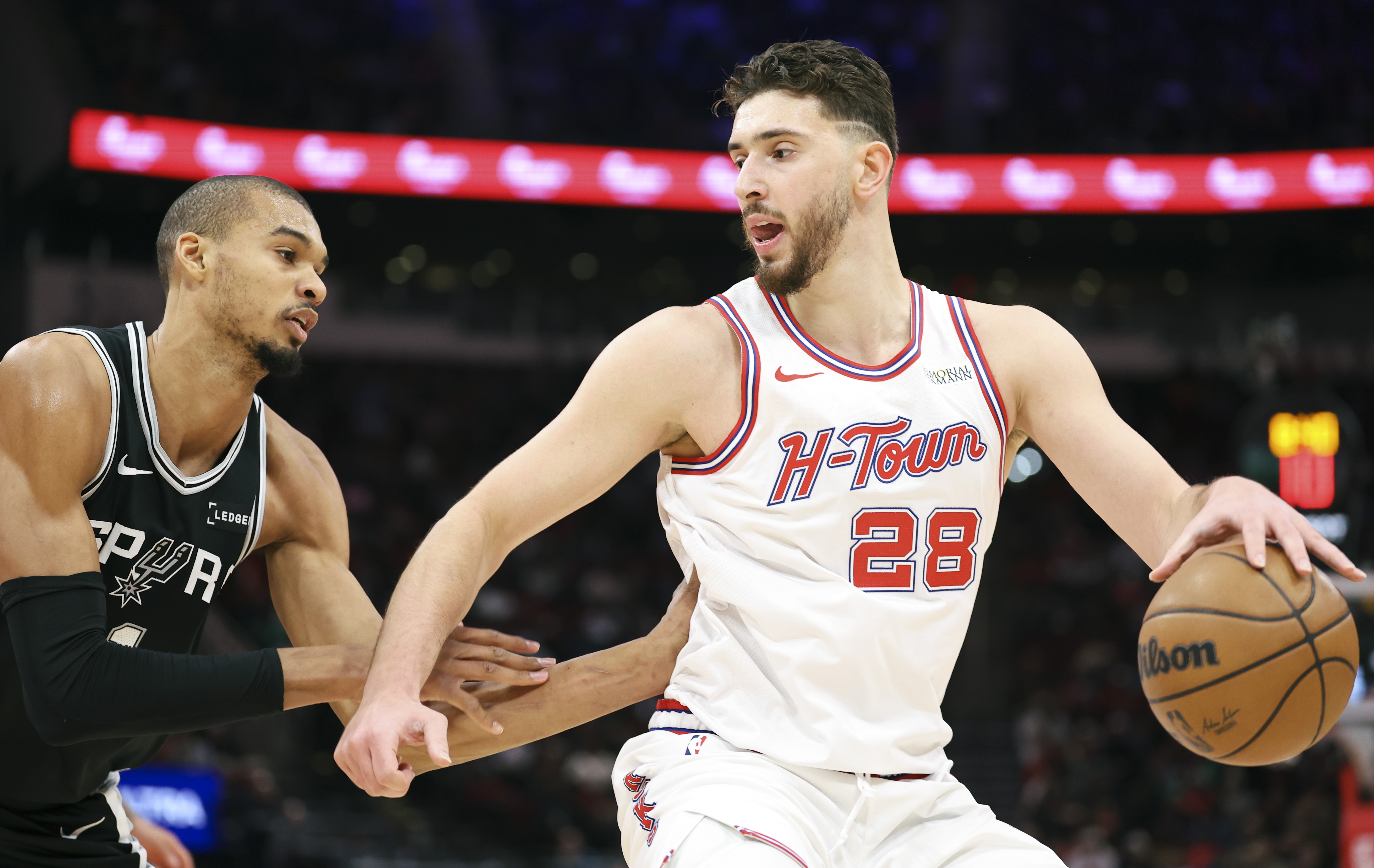 7m比分足球即时比分-离开篮下准星跌幅超20%!火箭急需欧锦赛版申京 夏天苦练咋没效果