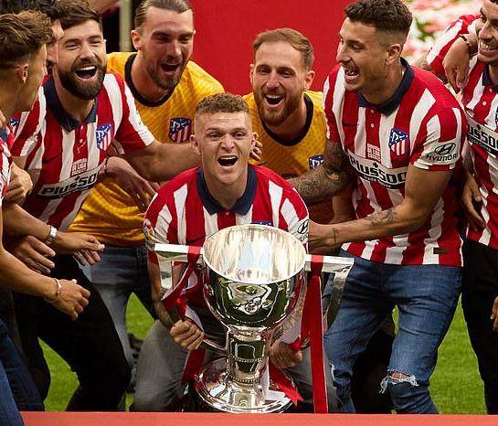 7m比分足球即时比分-英超新土豪首签官宣：英国脚右后卫驰援纽卡斯尔