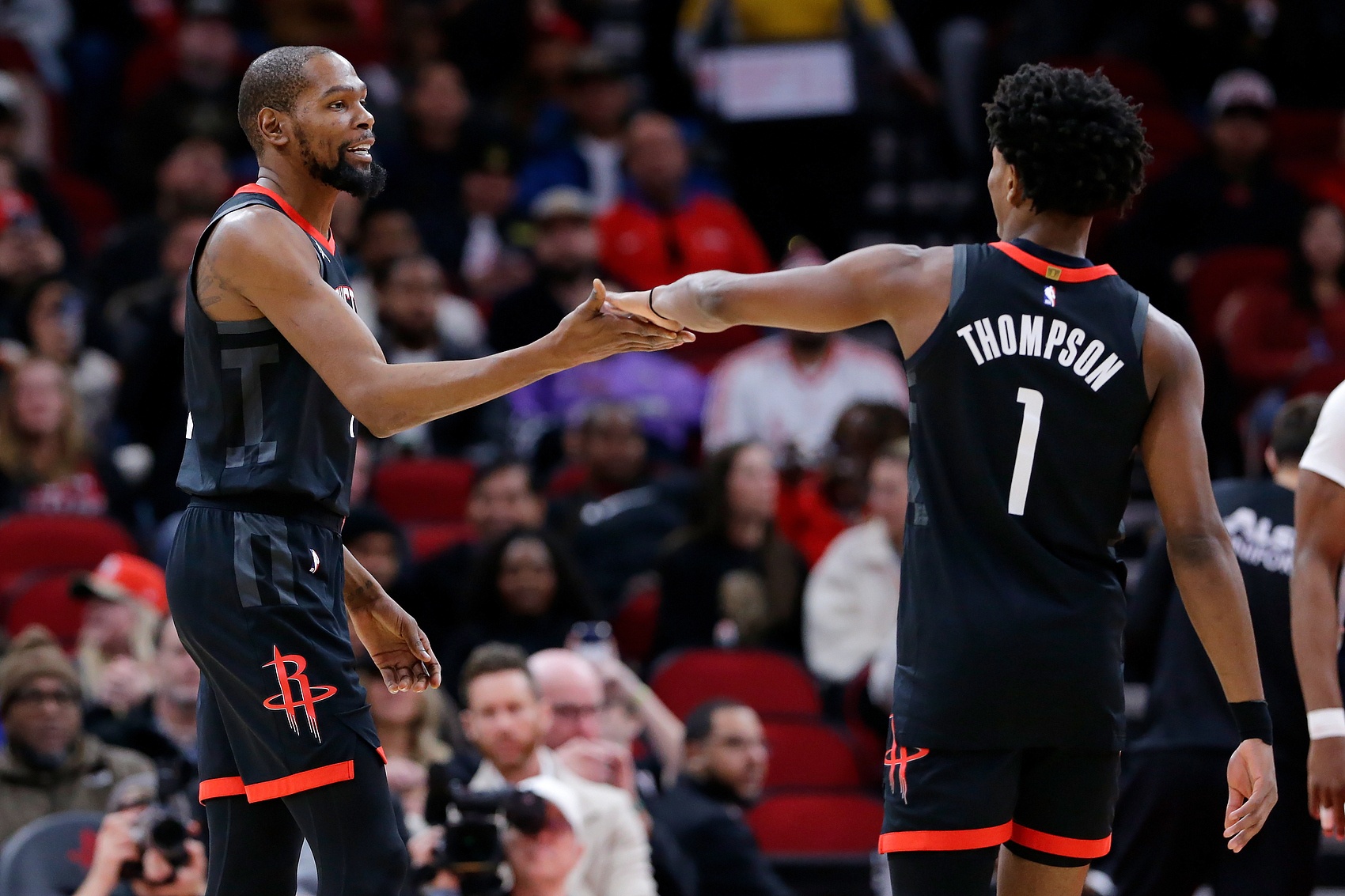 7m体育-NBA彩经:灰熊拿下勇士 火箭轻取国王 骑士击溃雄鹿