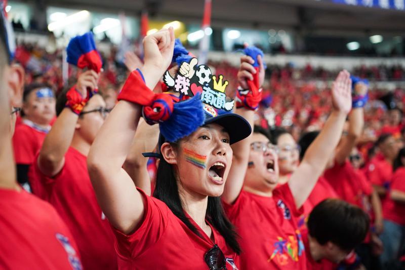 7m体育-2026“苏超”扩容升级，十三支队伍球衣由阿迪达斯专属设计